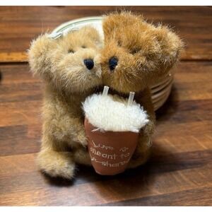 Vintage discontinued Boyd's bears ~ love is meant to be shared